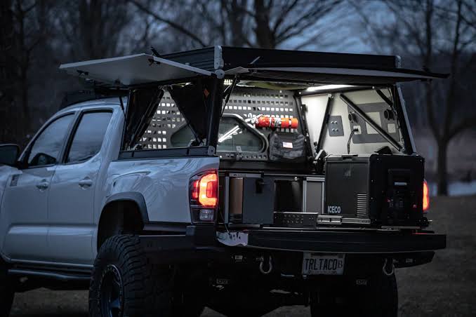 Vehicle Deck Storage System