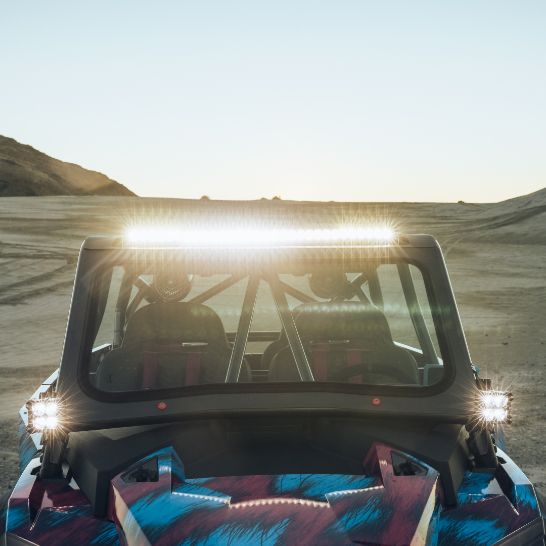 Heretic 6 Series Light Bar - 30 Inch: Black Bezel | Stainless Bolts | Combo Reflector | Clear Lens