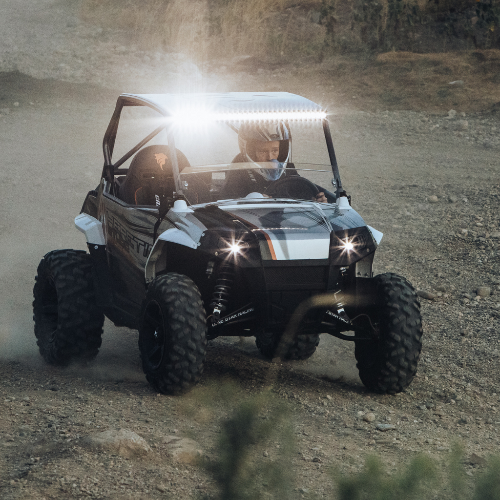 Heretic 6 Series Light Bar - 30 Inch: Black Bezel | Stainless Bolts | Combo Reflector | Clear Lens