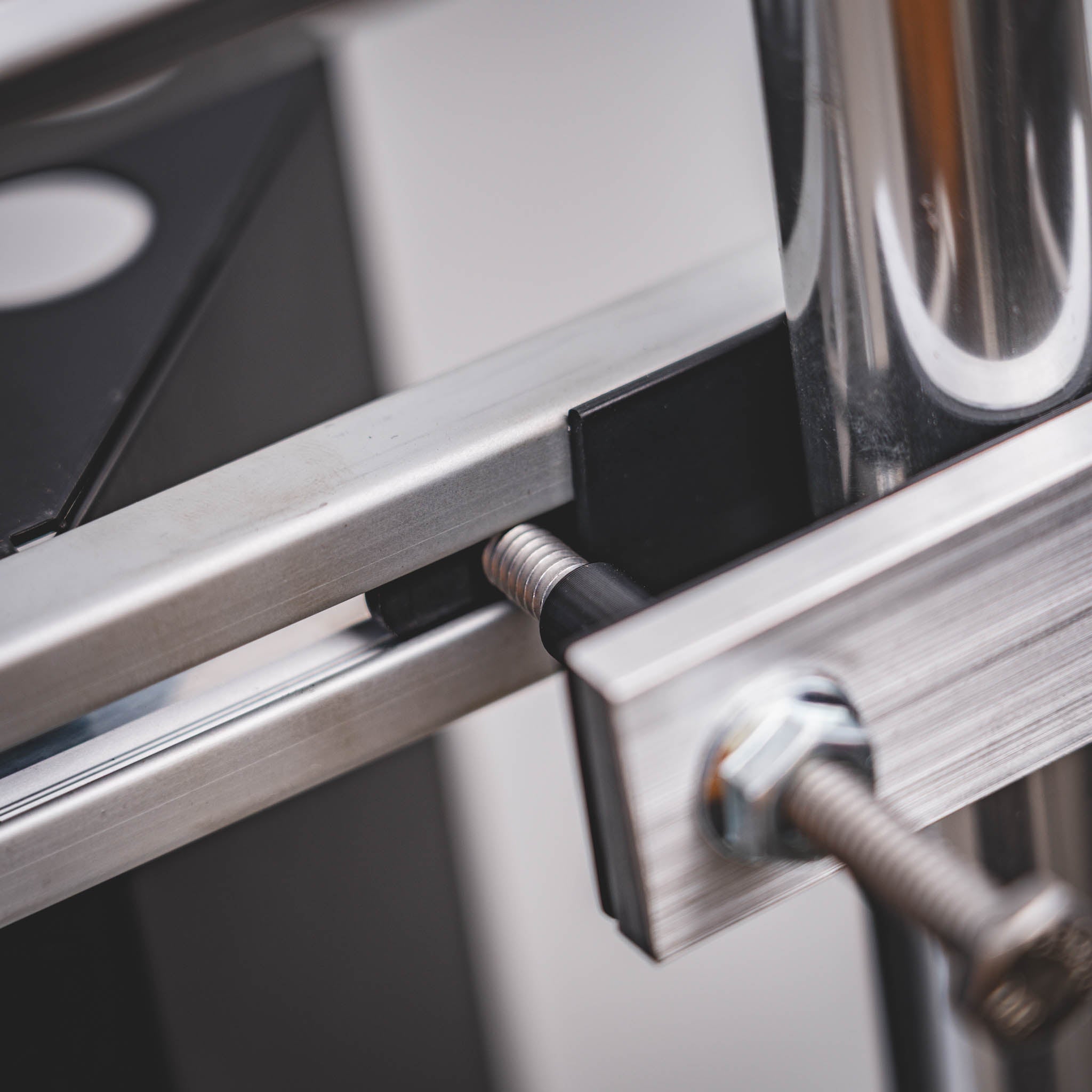 Ladder Cross-Bar Mount - Wide