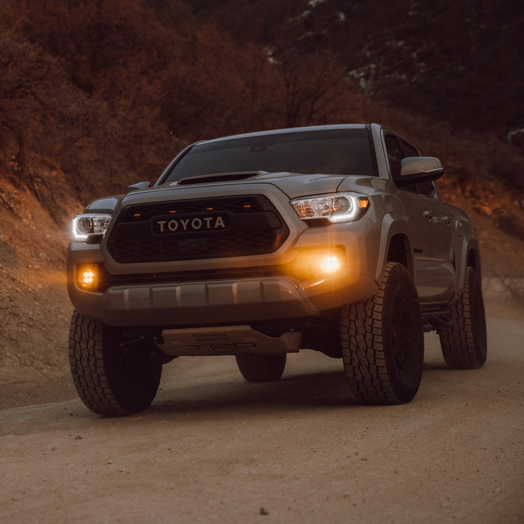 Heretic Toyota Tacoma (2012+) Tundra (2014-2021) Fog Light Kit - Amber Lens