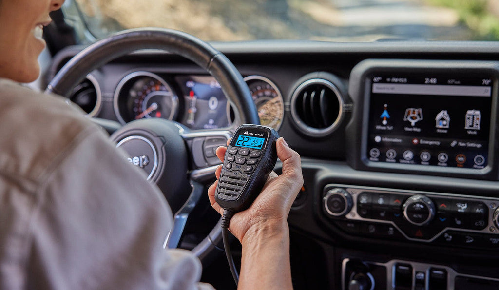 Midland Micro Mobile 50 Watt GMRS Radio with Magnetic Mount Antenna (MXT575) [A]