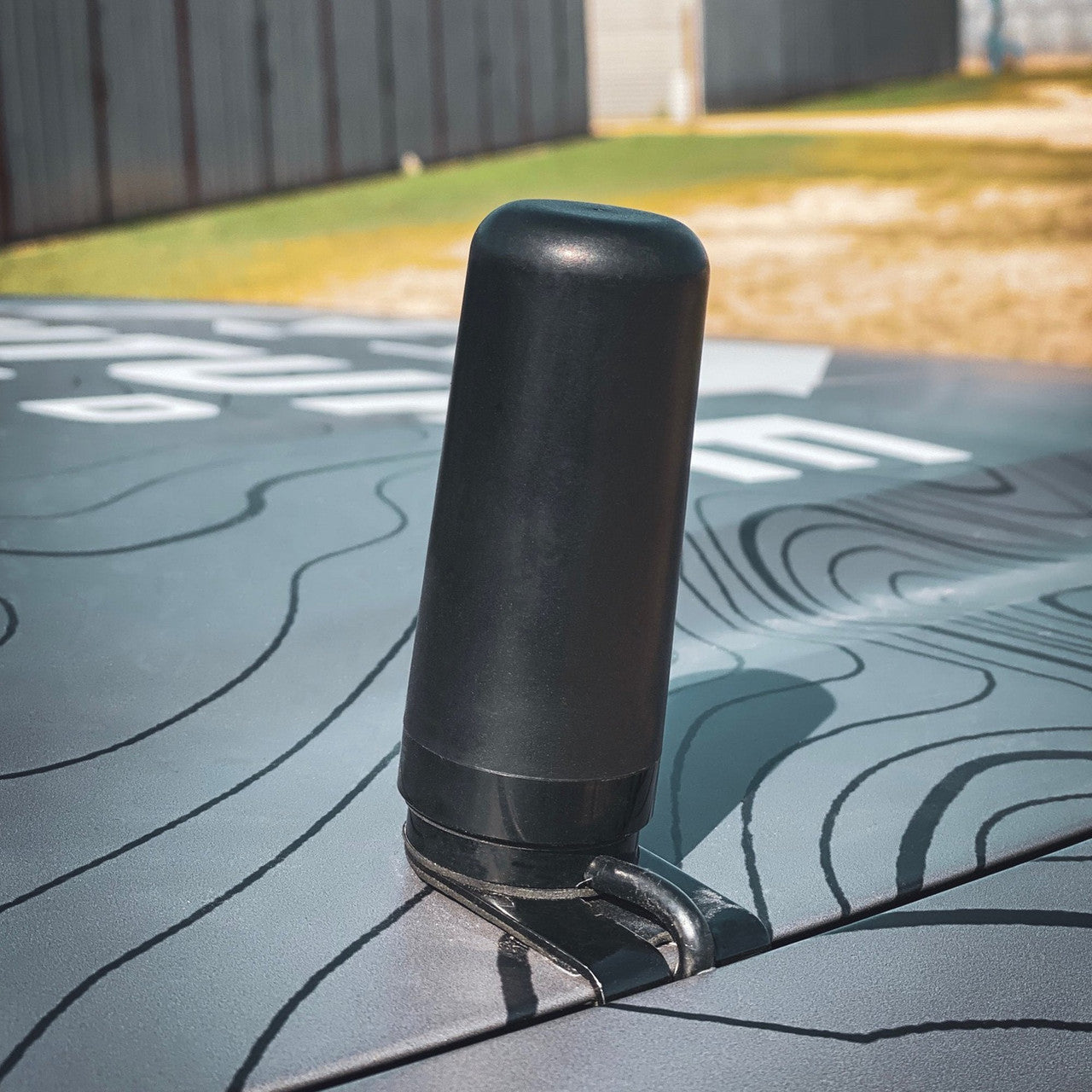 Midland TRUNK LIP ANTENNA MOUNT W/CABL [A]