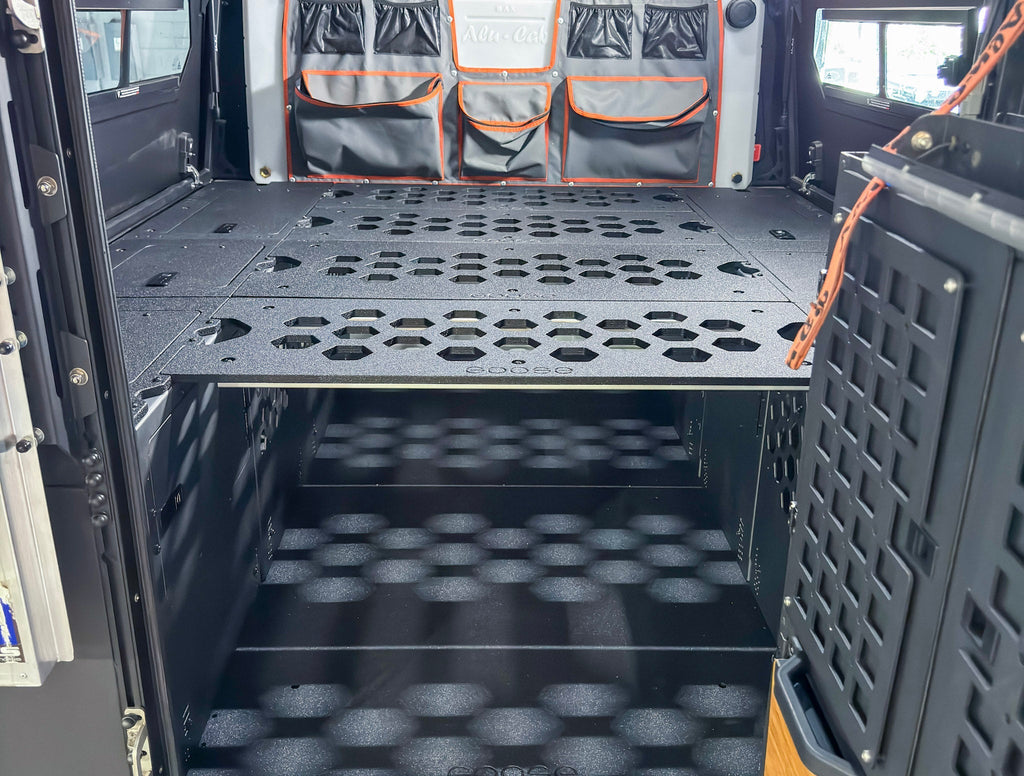 Alu-Cab Canopy Camper System V4 - 6.5ft Full-Size 20+ in - Adventurist - Passengers (RH)