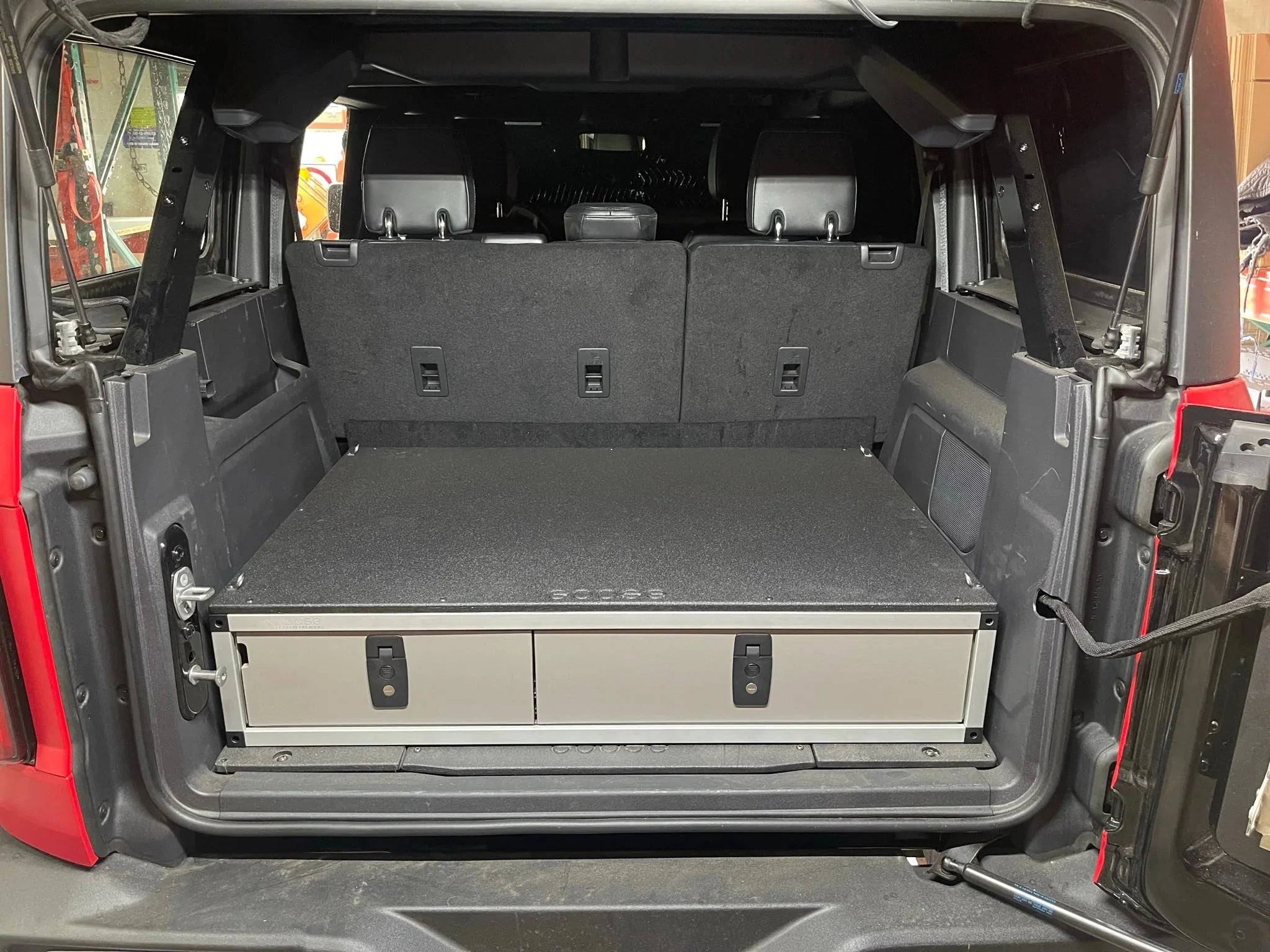 Ford - Bronco - 2021-Present - 6th Gen - 4 Door - Explore Series -  Side x Side Module - 41 3/8" Wide x 28" Depth