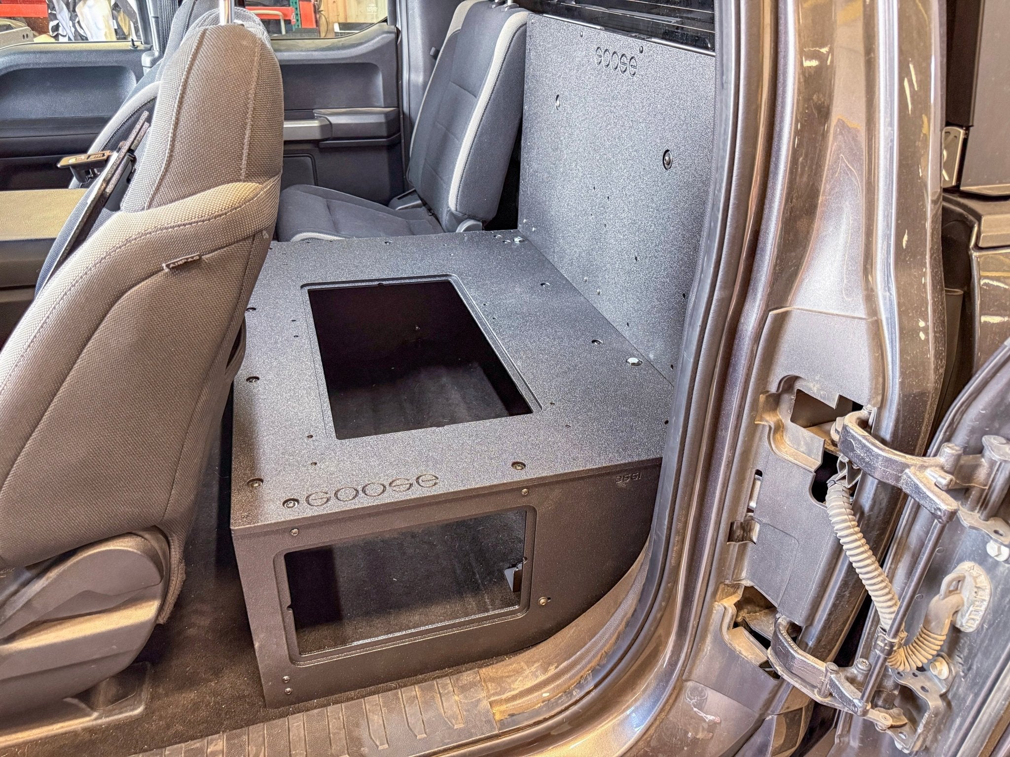 Ford - F-150 - 2015-Present - 13th & 14th Gen - Explore Series - SuperCab - Second Row - HIGH Seat Delete Plate System - Without Subwoofer