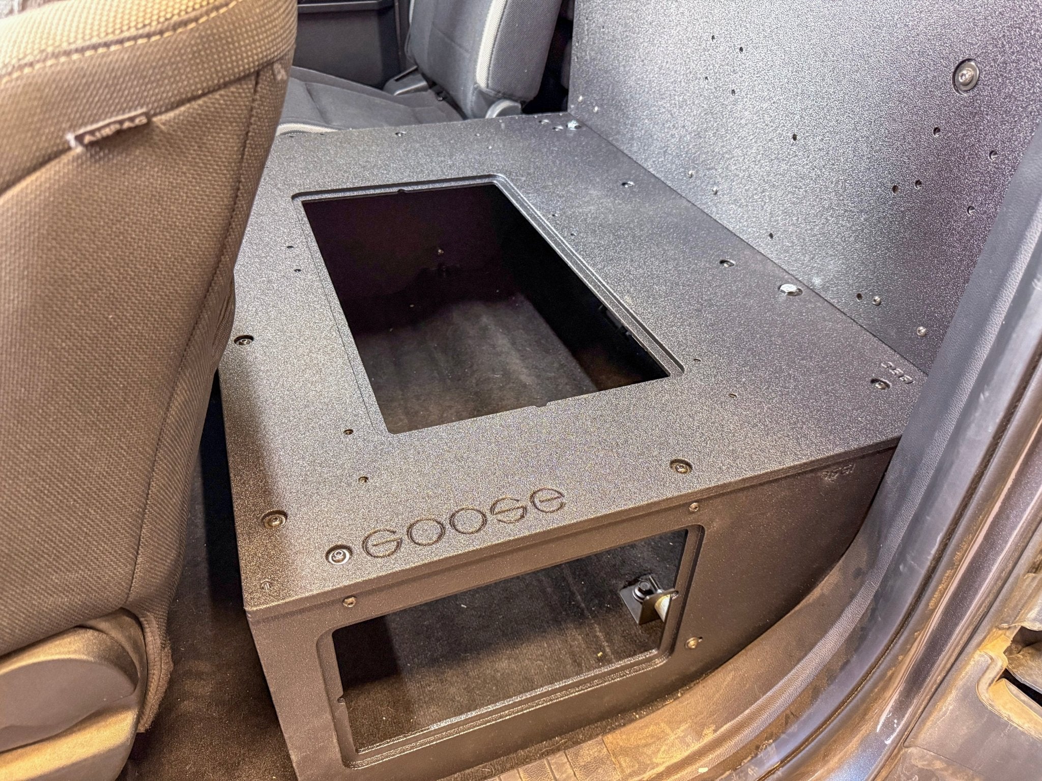 Ford - F-150 - 2015-Present - 13th & 14th Gen - Explore Series - SuperCab - Second Row - HIGH Seat Delete Plate System - Without Subwoofer
