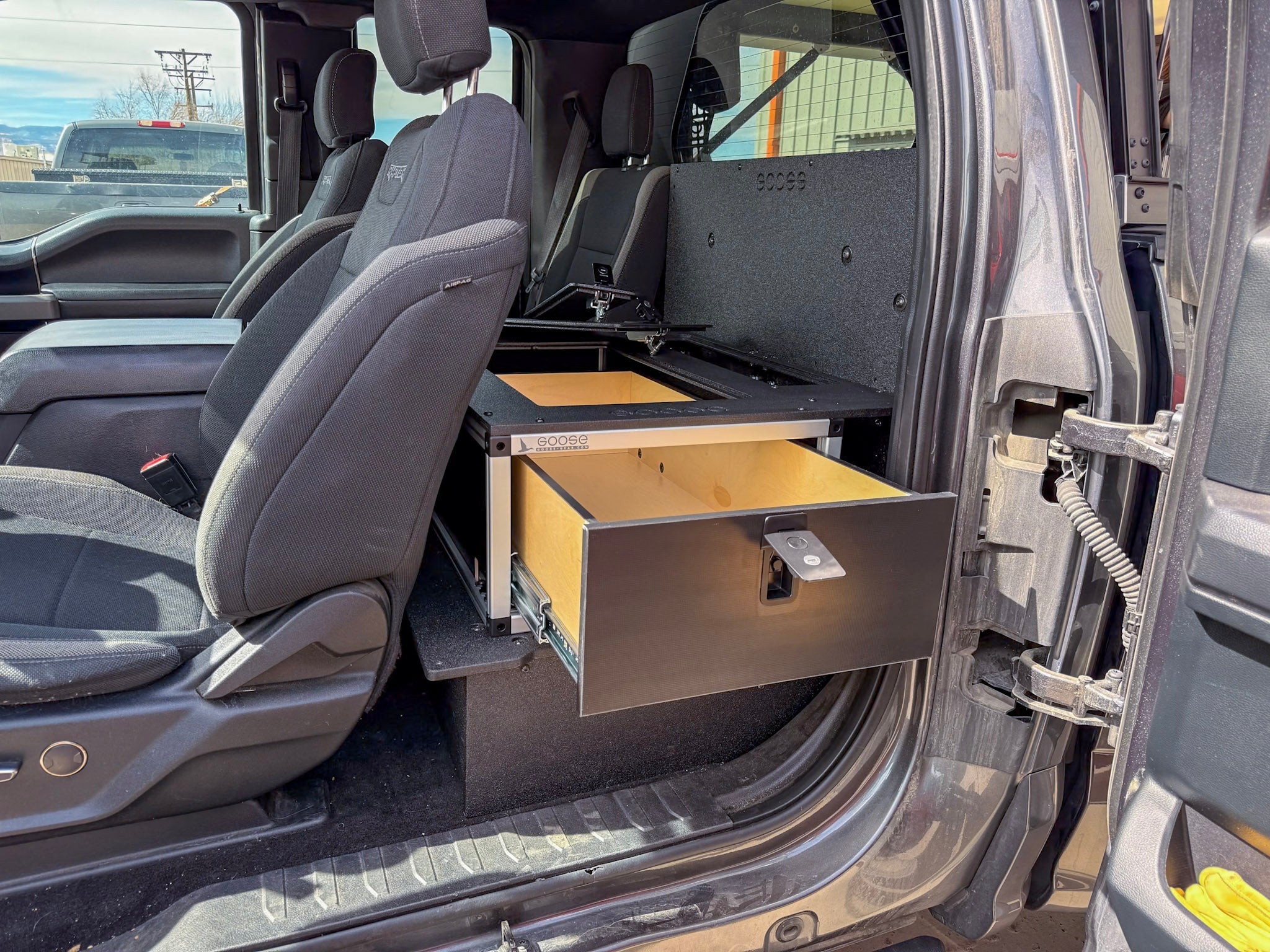 Ford - F150 - 2015-Present - 13th-14th Gen - Super Cab - without the center mounted B&O Subwoofer - Explore Series - Single Drawer Module - With Fitted Top Plate