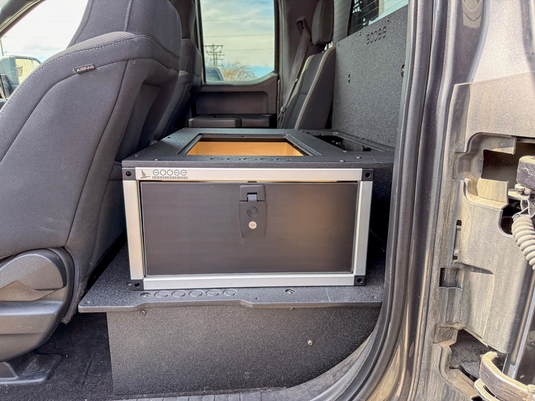 Ford - F150 - 2015-Present - 13th-14th Gen - Super Cab - without the center mounted B&O Subwoofer - Explore Series - Single Drawer Module - With Fitted Top Plate