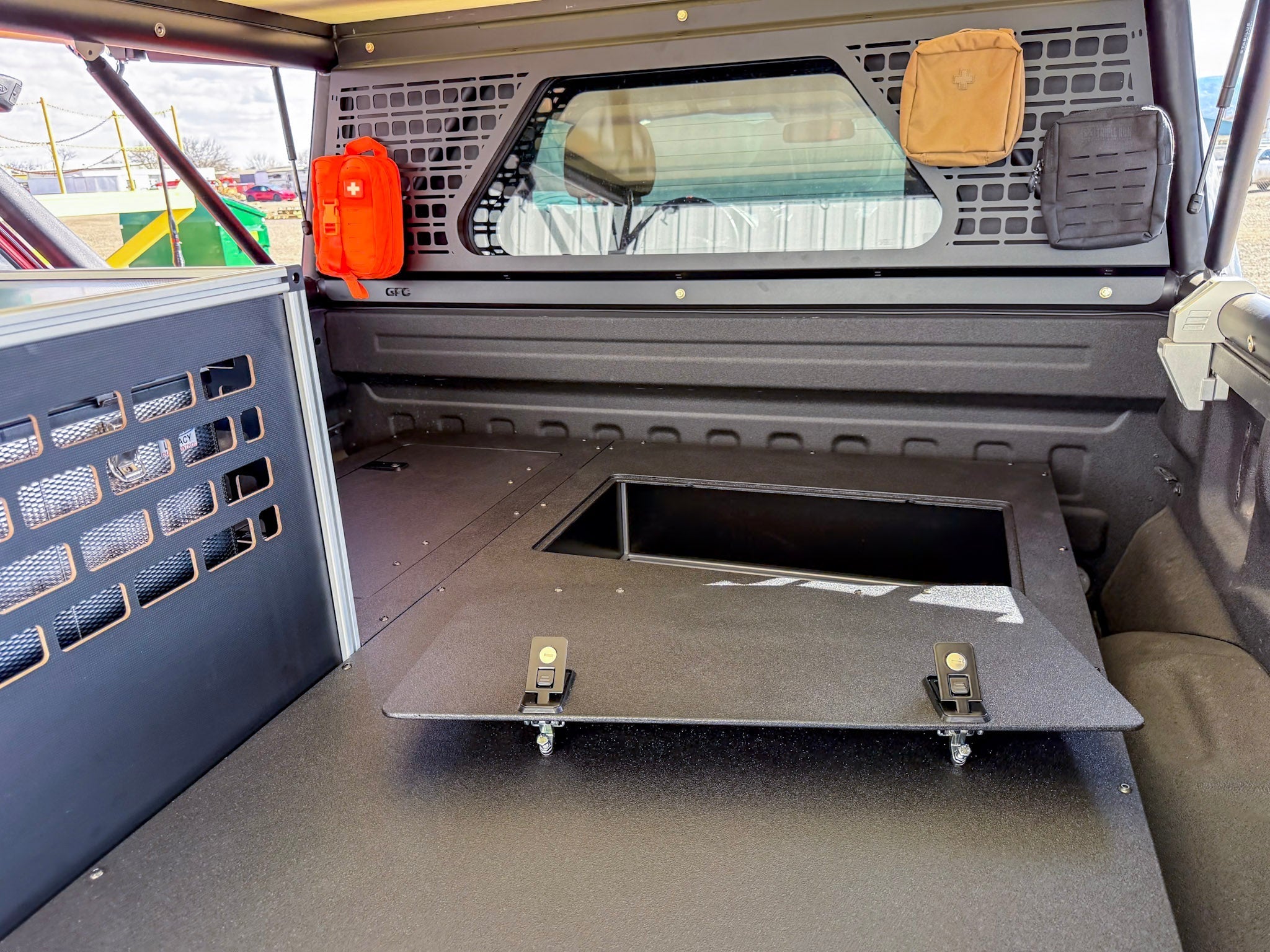 Ford F150 Raptor 2015-2020 2nd Gen. SuperCrew - Truck Bed Sleep Deck Drawer with Cubbie