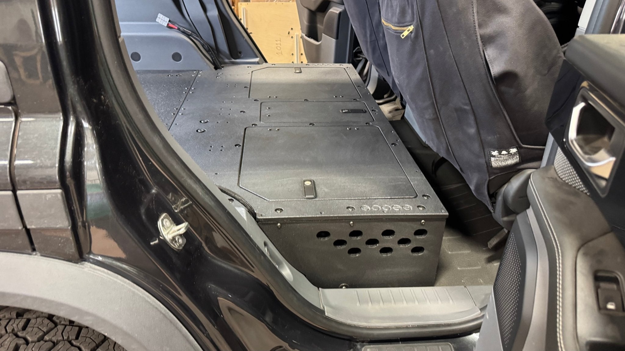 Ineos - Grenadier - 2024-Present - 1st Gen - Venture Series - RCI Second Row Seat Delete Plate System
