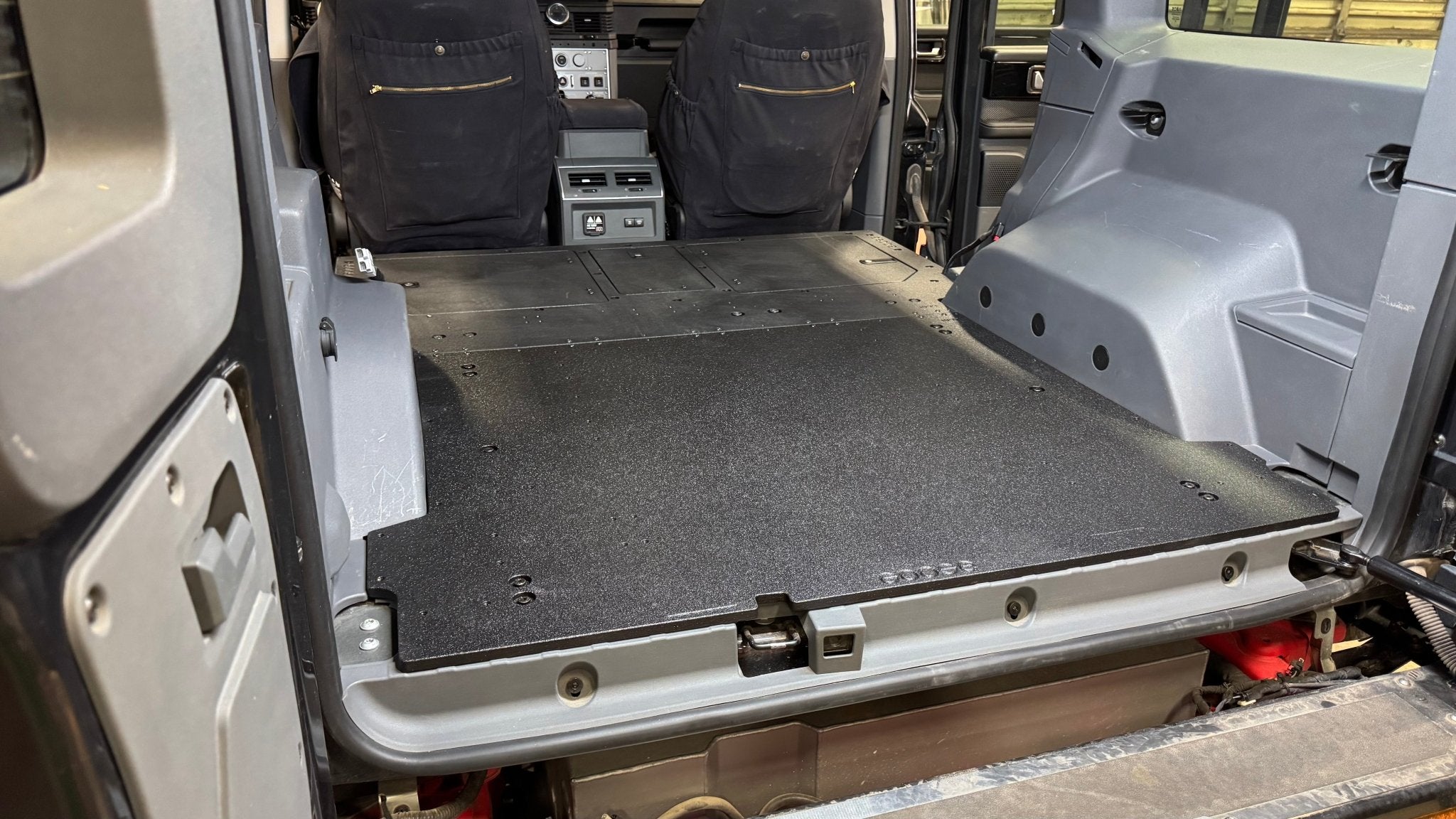 Ineos - Grenadier - 2024-Present - 1st Gen - Venture Series - Roof Conversion Interior Base Plate Package