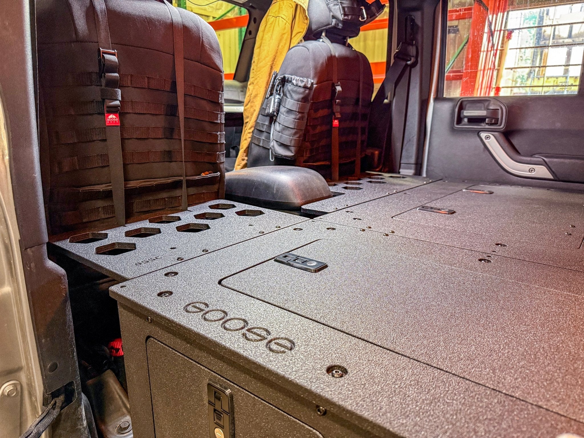 Jeep - Wrangler - 2007-2018 - JKU - 4 Door - Explore Series - Second Row Seat Delete Plate System - Second Row - Module Based - 8" Module