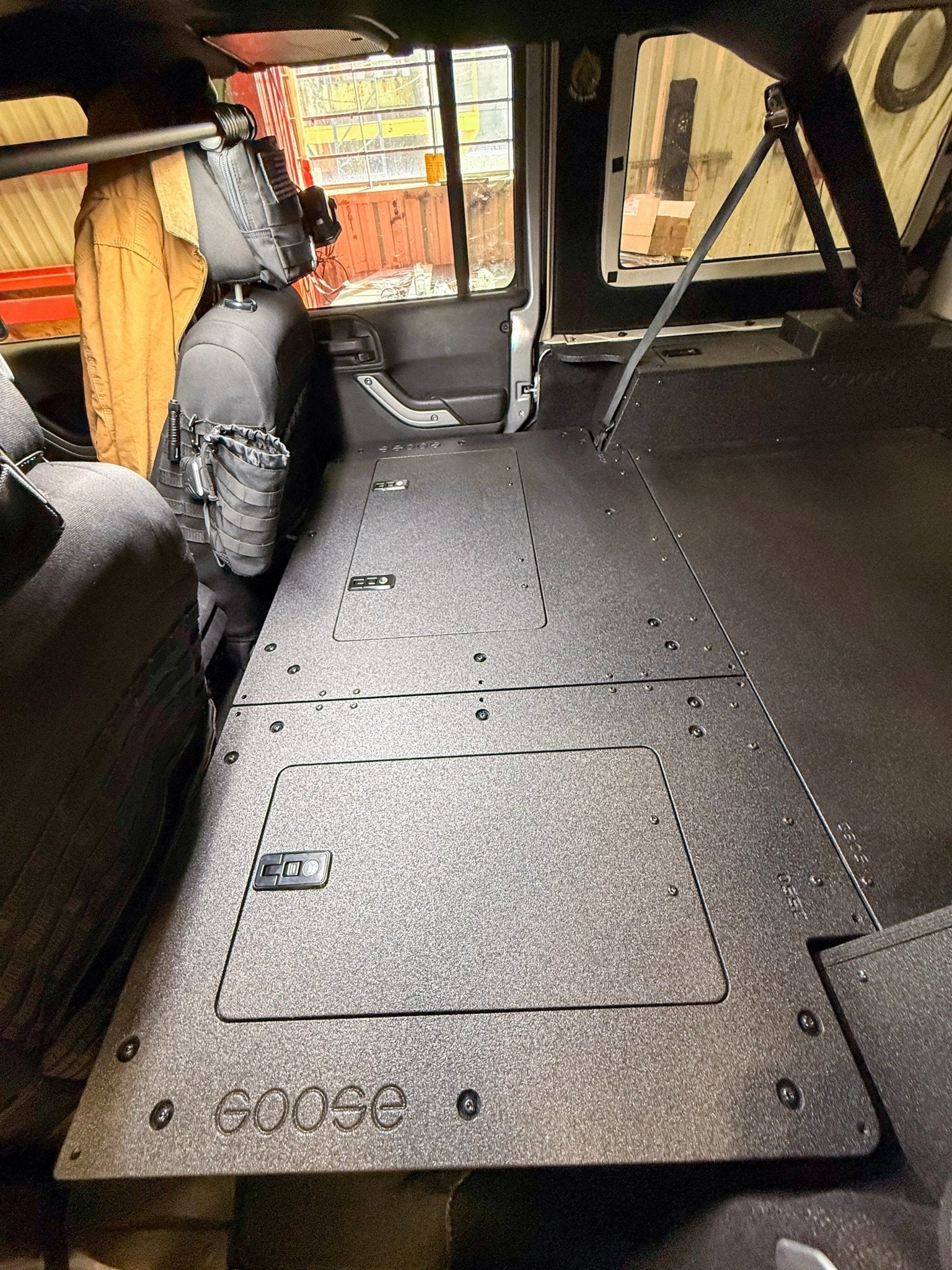 Jeep - Wrangler - 2007-2018 - JKU - 4 Door - Explore Series - Second Row Seat Delete Plate System - Second Row - Module Based - 8" Module