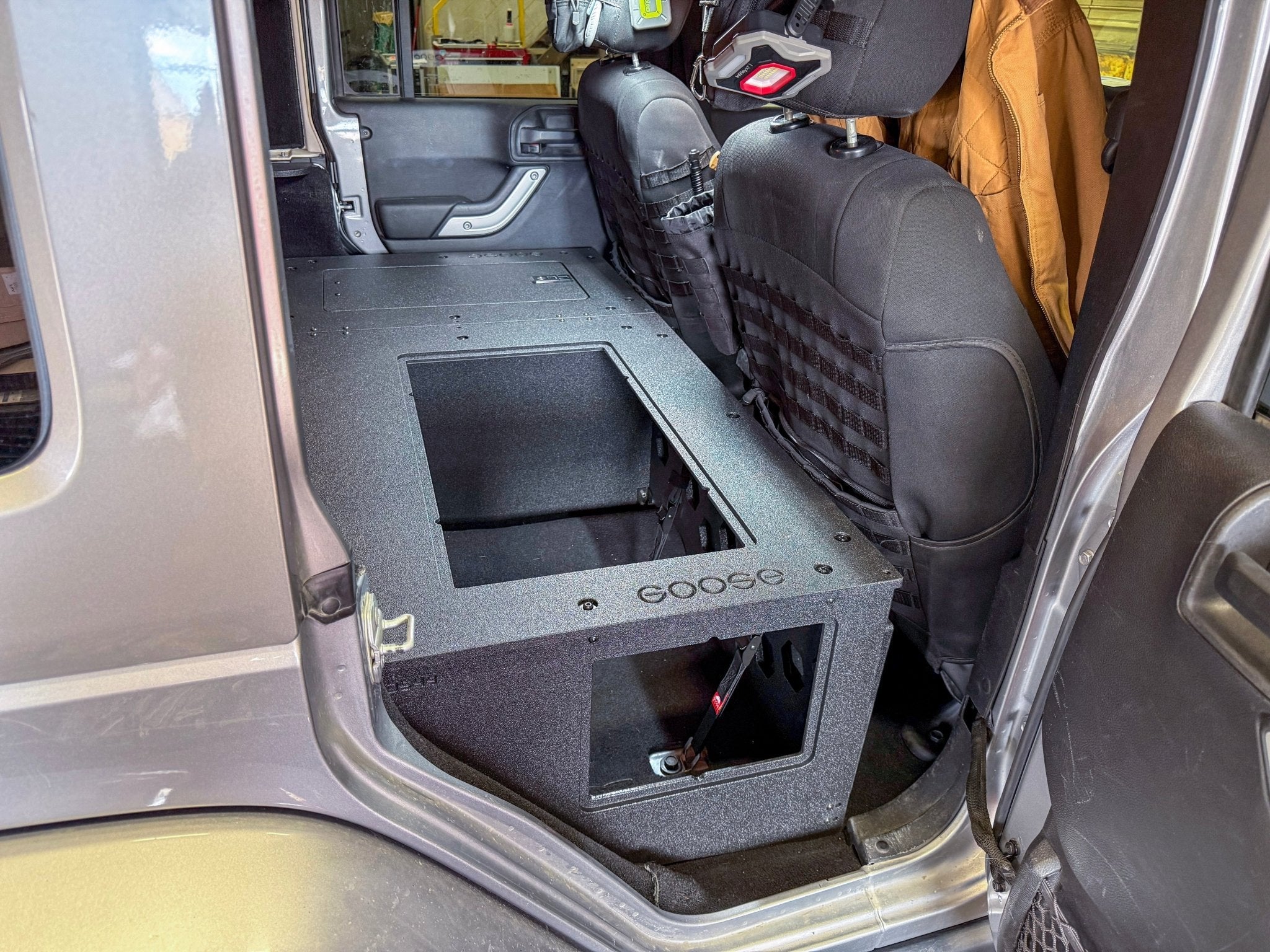 Jeep - Wrangler - 2007-2018 - JKU - 4 Door - Explore Series - Second Row Seat Delete Plate System - Second Row - Module Based - 8" Module