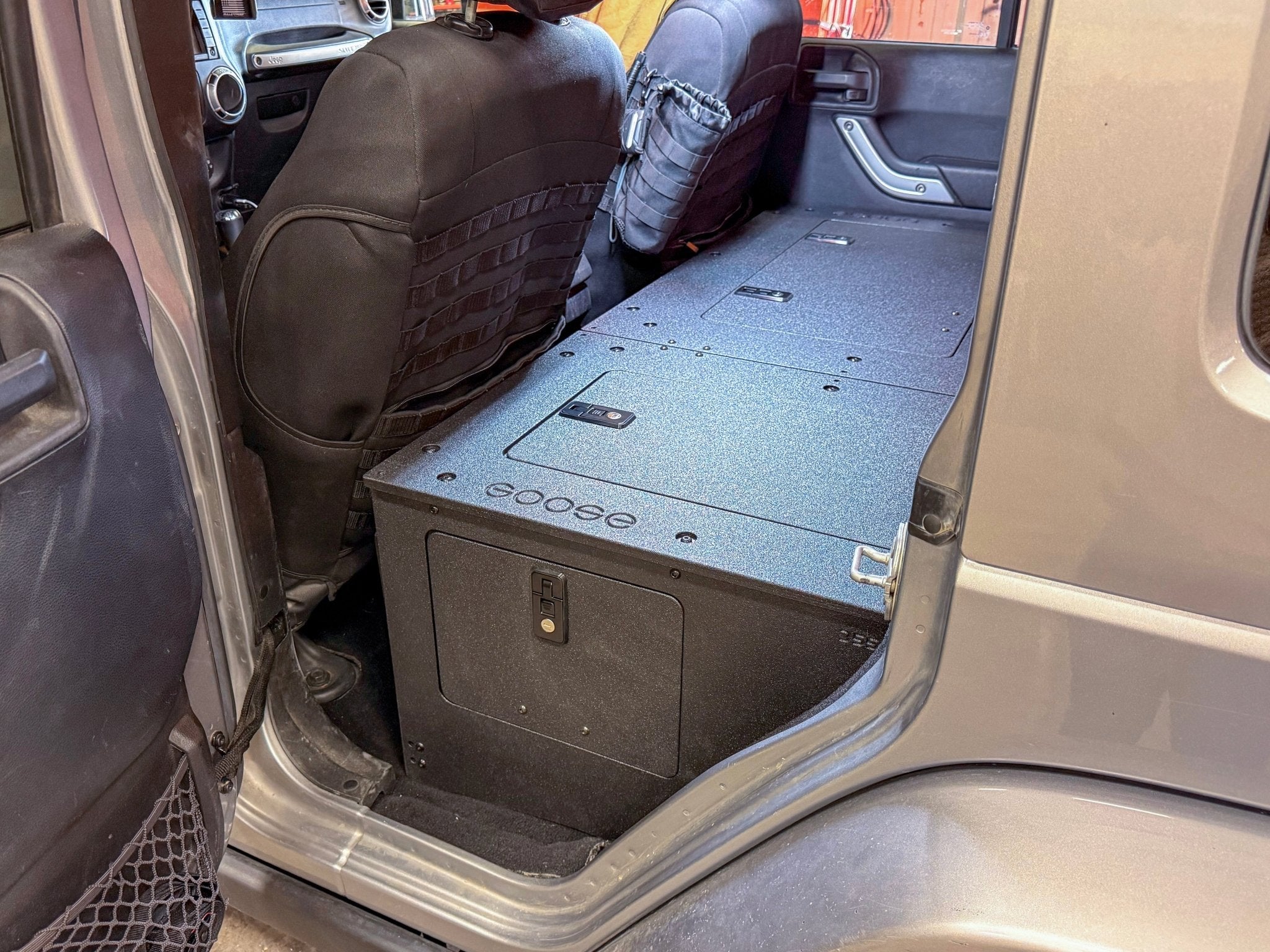 Jeep - Wrangler - 2007-2018 - JKU - 4 Door - Explore Series - Second Row Seat Delete Plate System - Second Row - Module Based - 8" Module