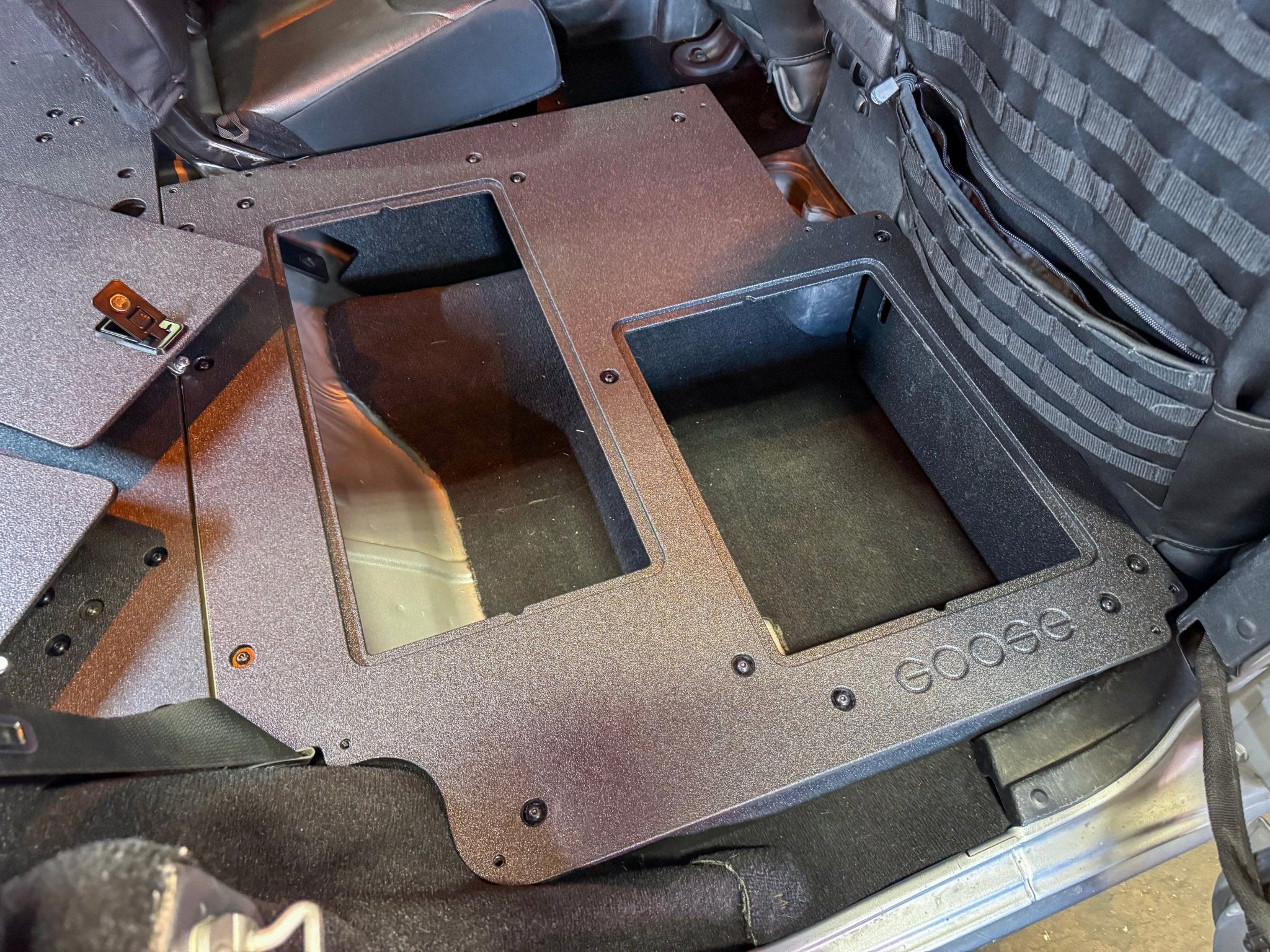 Jeep Wrangler 2007-2018 JKU 4 Door - Second Row Seat Delete Plate System - V2