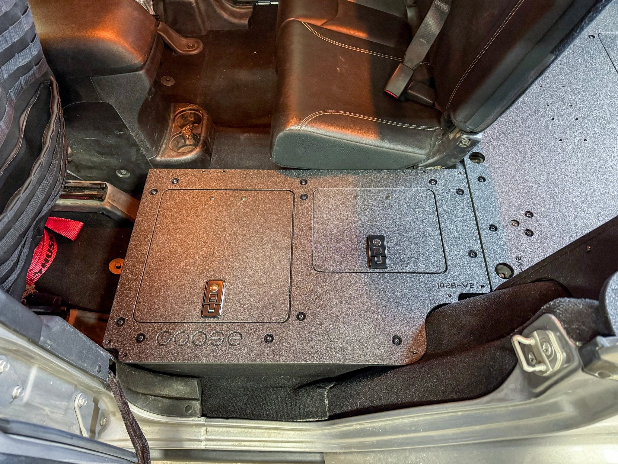 Jeep Wrangler 2007-2018 JKU 4 Door - Second Row Seat Delete Plate System - V2