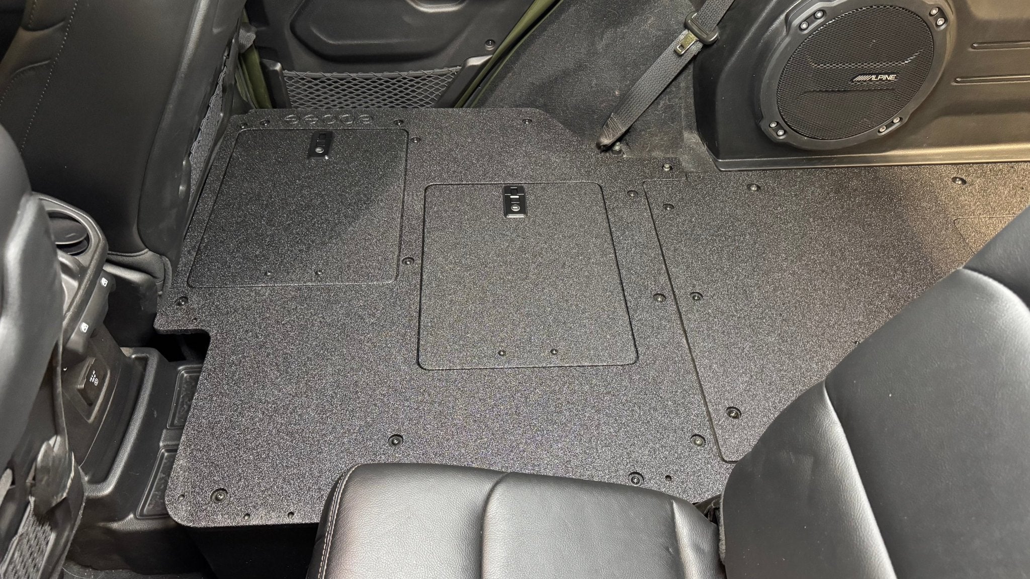 Jeep Wrangler 2024-Present JLU 4 Door - Second Row Seat Delete Plate System - V2