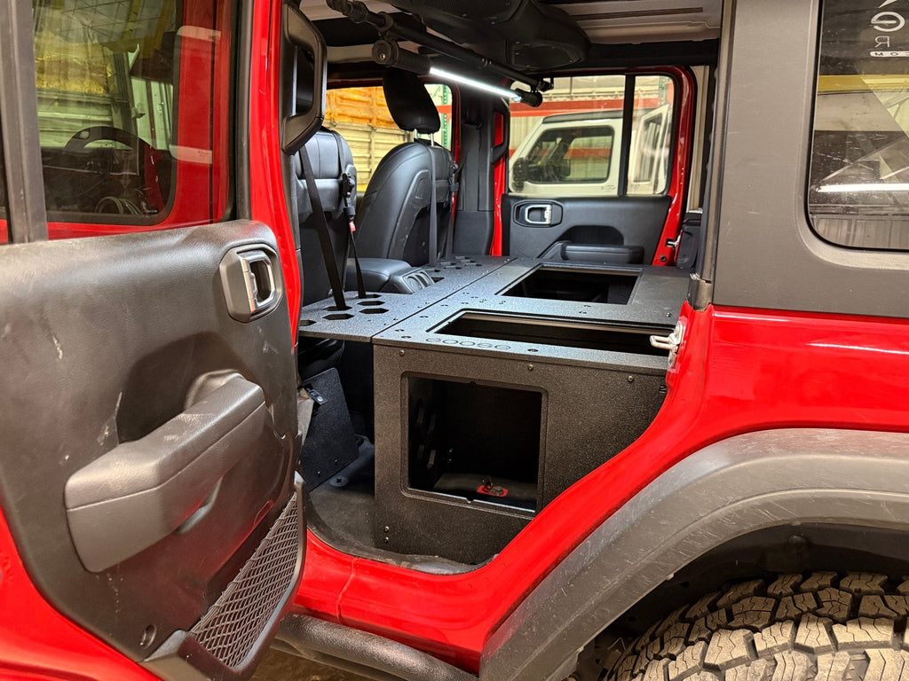 Jeep - Wrangler - 2024-Present - JLU - 4 Door - Explore Series - Seat Delete Plate System - Second Row - Module Based - 10" Module