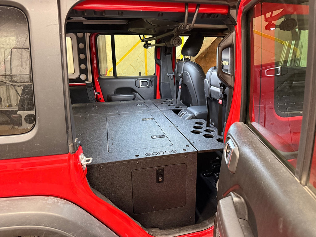 Jeep - Wrangler - 2024-Present - JLU - 4 Door - Explore Series - Seat Delete Plate System - Second Row - Module Based - 10" Module