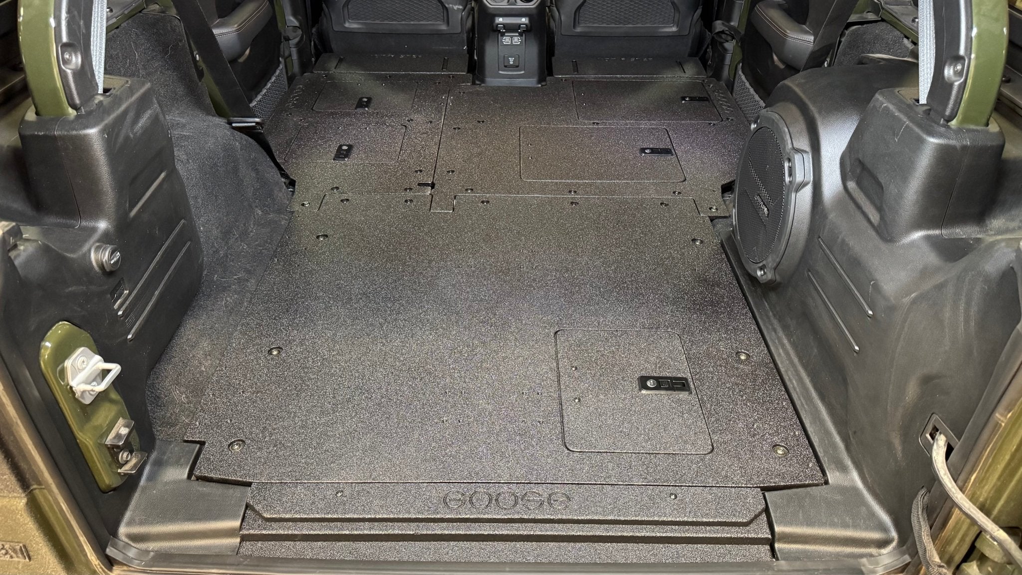 Jeep - Wrangler - JLU - 2018-2023 - Explore Series - Stealth Sleep Package V2