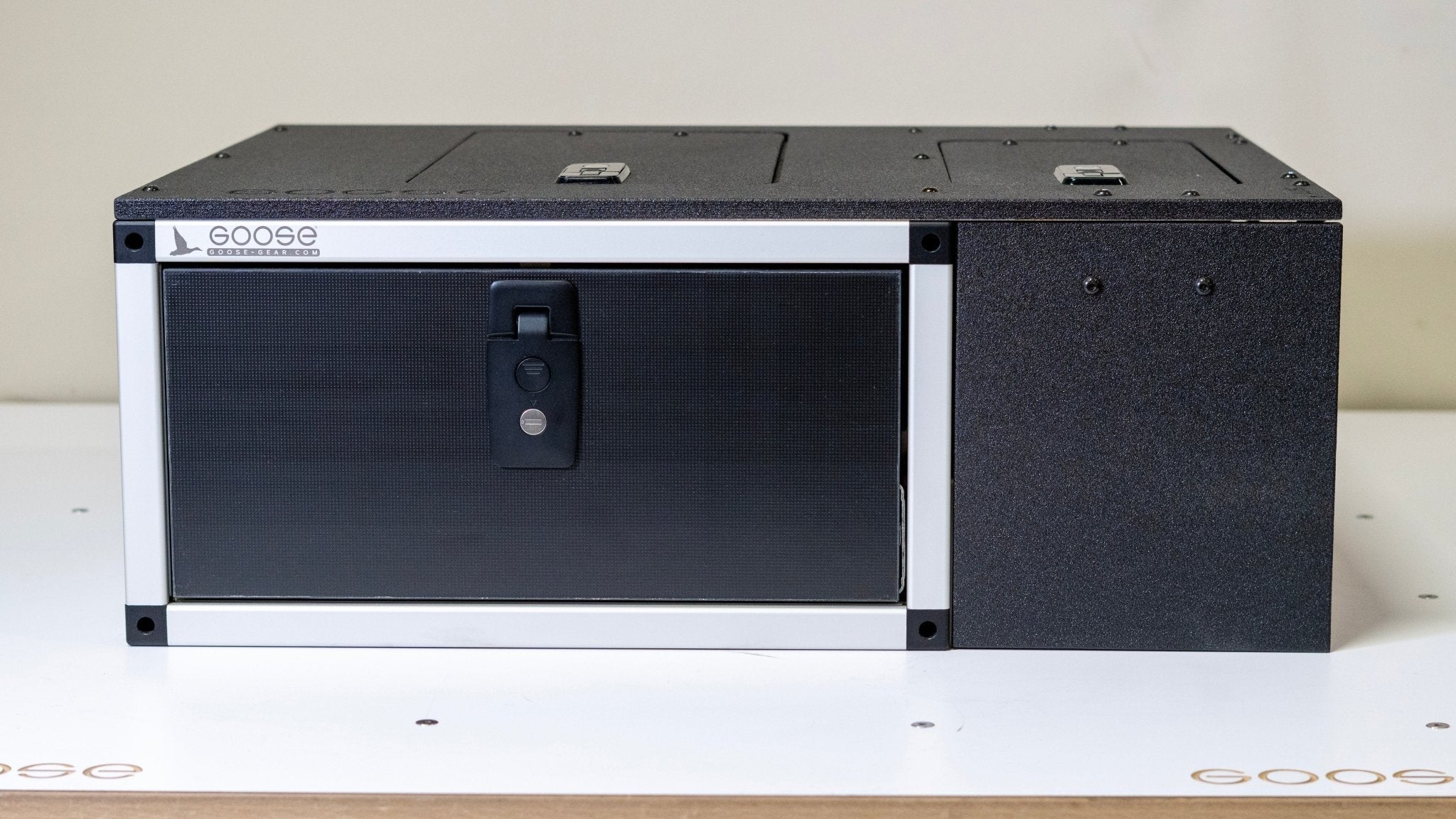Ram 2500/3500 2009-Present 4th and 5th Gen. Crew Cab - Second Row Single Drawer Module