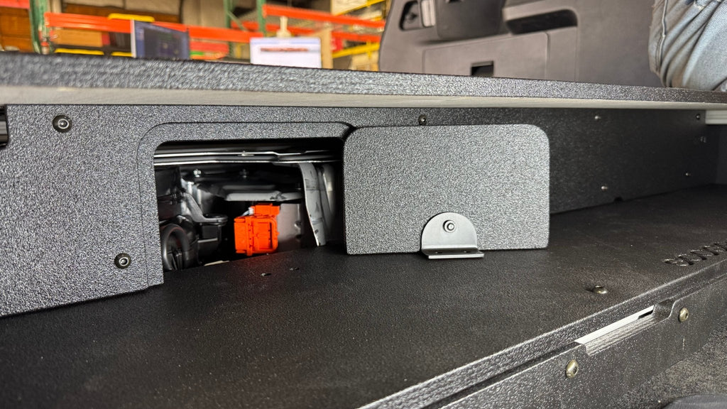Toyota - 4Runner - 2025-Present - 6th Gen - Hybrid - Explore Series - Rear Plate System