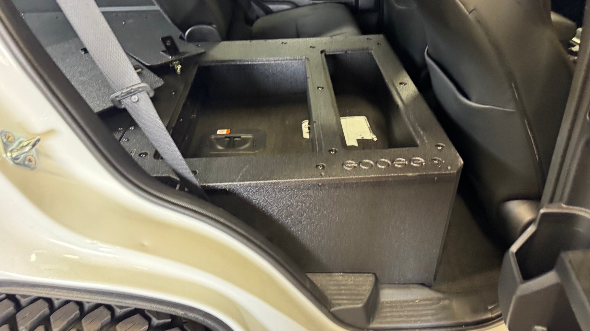 Toyota - 4Runner - 2025-Present - 6th Gen - Hybrid - Rear Seat Delete
