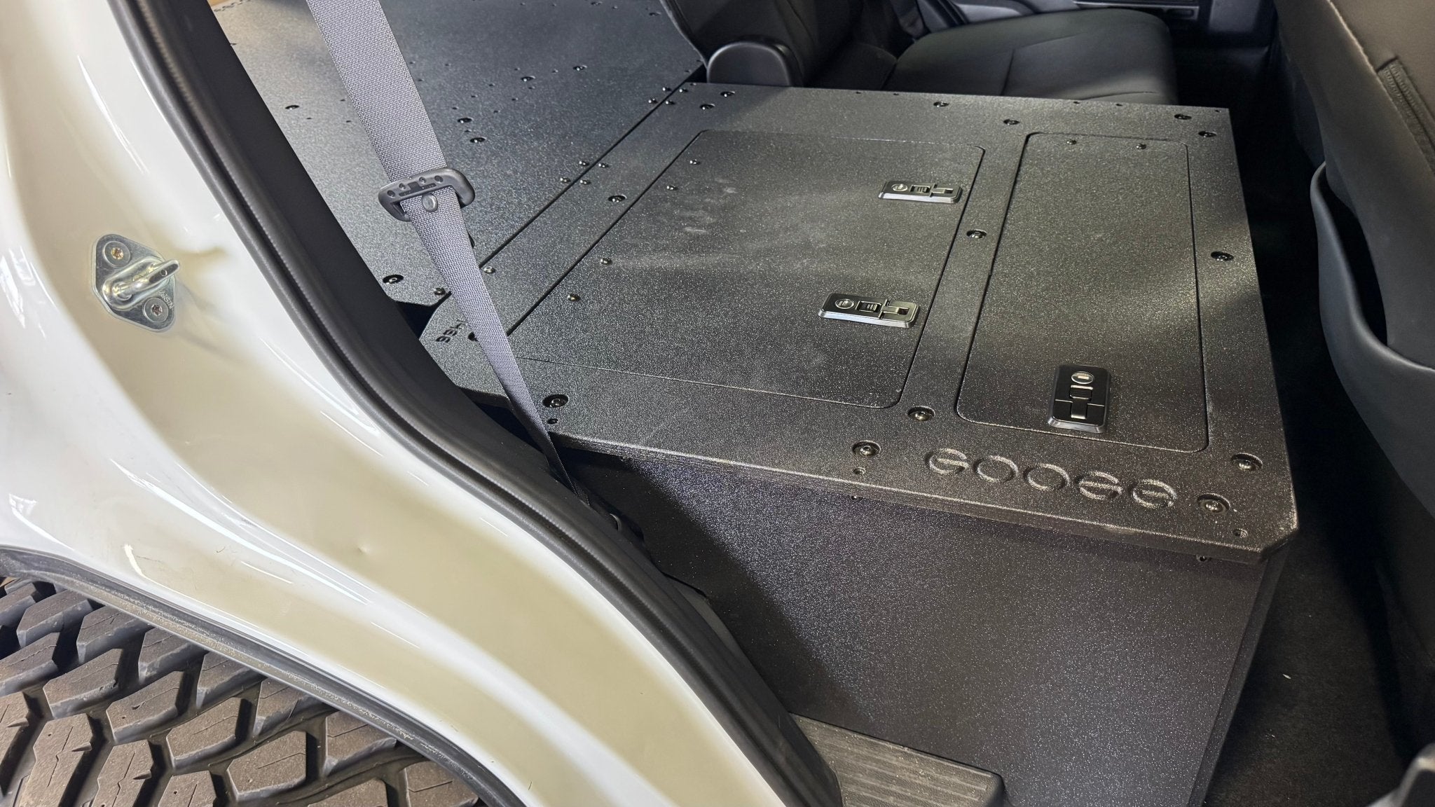 Toyota - 4Runner - 2025-Present - 6th Gen - Hybrid - Rear Seat Delete