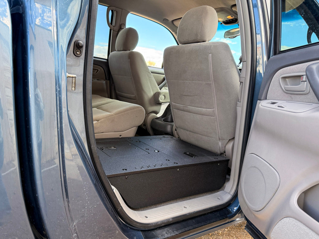 Toyota Tundra - 2000-2006 1st Gen - Double Cab - Second Row Seat Delete Plate System